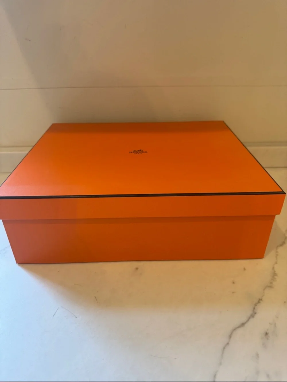 Hermès Orange Gift Box with Black Ribbon 11.5x14x4.5